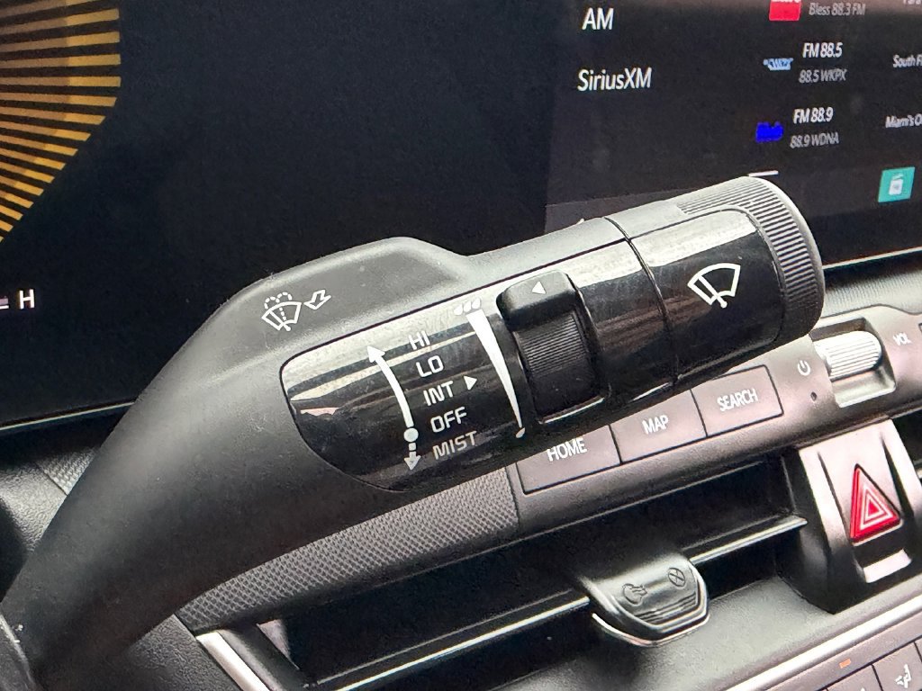 Used 2025 Kia K4 FWD image 31
