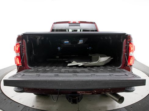 Used 2017 GMC Sierra 3500 Denali w/ Duramax Plus Package AWD/4WD image 17