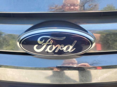 Used 2012 Ford Fusion SEL image 10