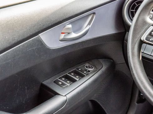 Used 2024 Kia Forte LXS FWD image 24