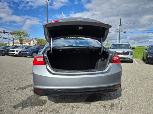 Used 2023 Chevrolet Malibu LT FWD image 10