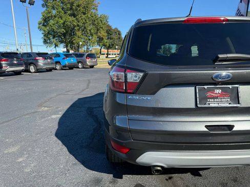 Used 2017 Ford Escape SE w/ Equipment Group 201A image 56