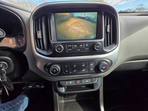 Used 2017 Chevrolet Colorado LT image 8