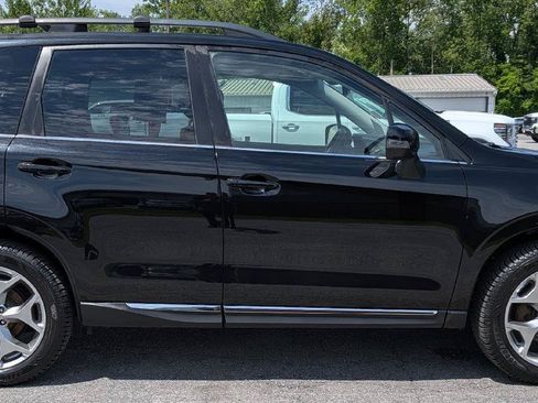 Used 2018 Subaru Forester 2.5i Touring AWD/4WD image 5
