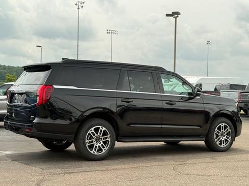 New 2026 Ford Expedition Max Active AWD/4WD image 39