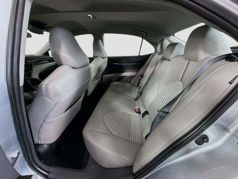 Used 2023 Toyota Camry SE image 24