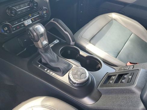 Used 2023 Ford Bronco Outer Banks AWD/4WD image 18