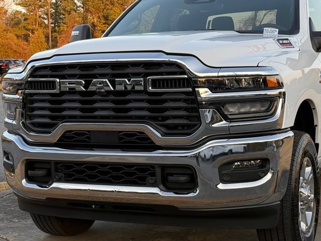 Used 2025 RAM 3500 Big Horn AWD/4WD image 10