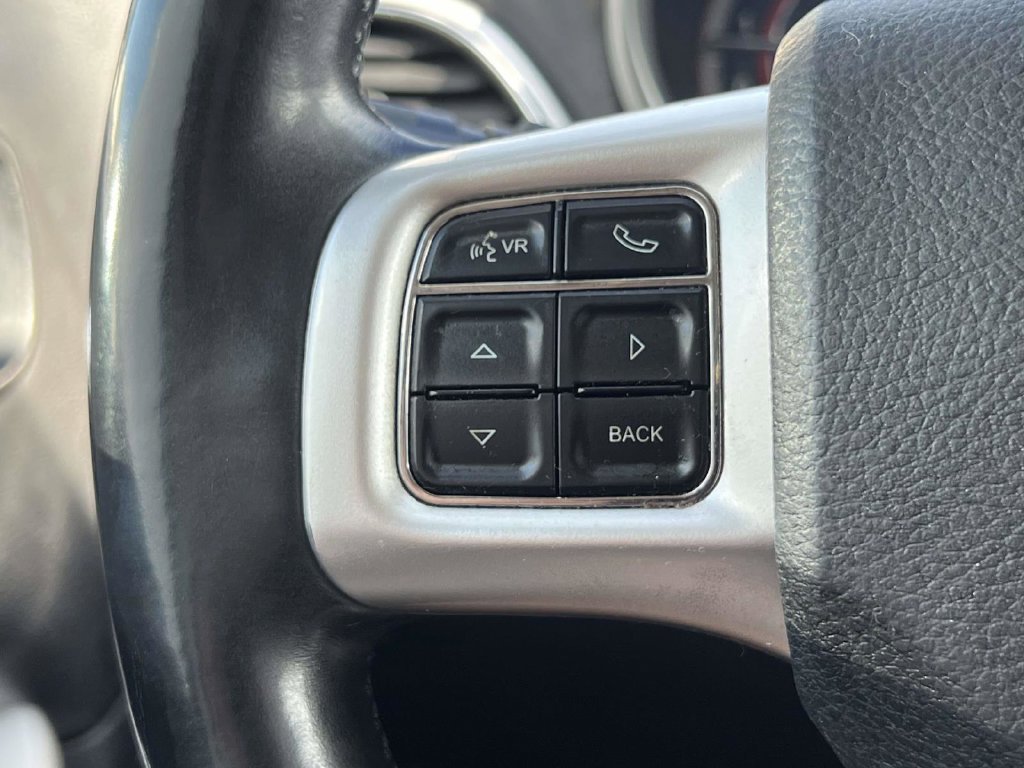 Used 2014 Dodge Journey Limited w/ Driver Convenience Group FWD image 26