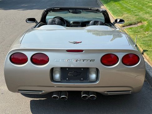 Used 1998 Chevrolet Corvette w/ Memory Pkg image 10