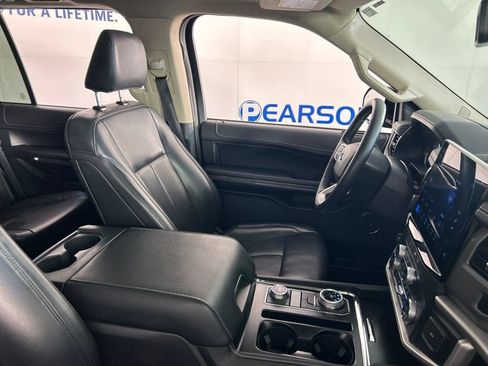Used 2022 Ford Expedition XLT AWD/4WD image 28