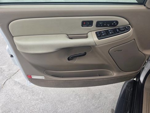 Used 2003 GMC Yukon XL SLT w/ 1SD Preferred Equipment Group RWD image 19