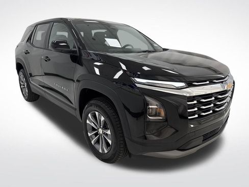 New 2026 Chevrolet Equinox LT w/ Convenience Package II image 3