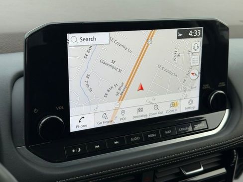 Used 2023 Nissan Rogue SL w/ SL Premium Package image 36