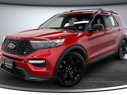 Used 2021 Ford Explorer ST w/ Equipment Group 401A AWD/4WD image 3