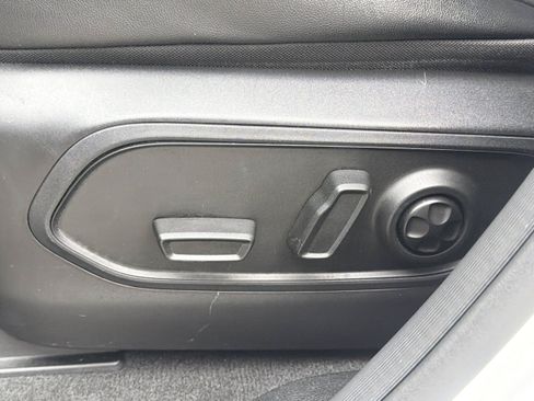 Used 2022 Jeep Grand Cherokee Limited AWD/4WD image 16