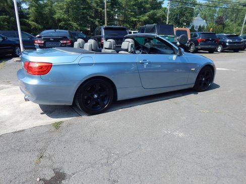 Used 2012 BMW 335i Convertible RWD image 24