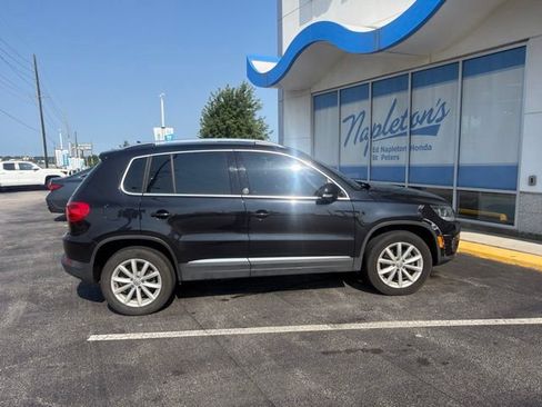 Used 2017 Volkswagen Tiguan Wolfsburg Edition FWD image 7