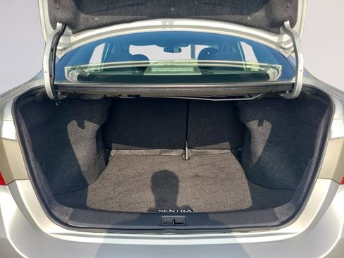 Used 2016 Nissan Sentra S FWD image 19
