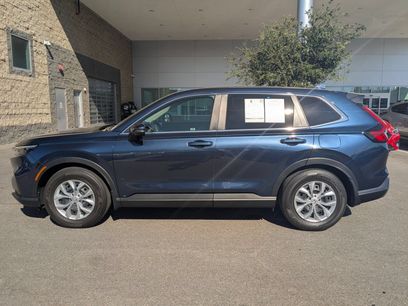 Used 2025 Honda CR-V LX