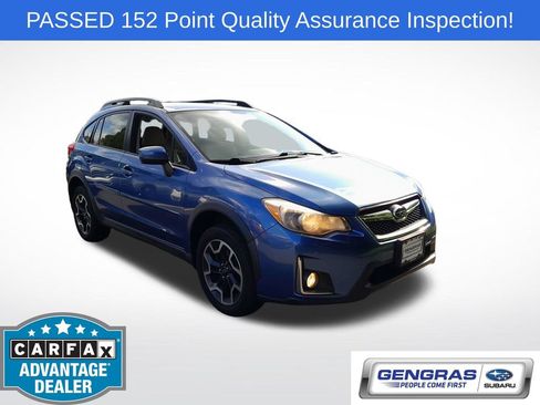 Used 2016 Subaru Crosstrek 2.0i Premium w/ Moonroof Package AWD/4WD image 1