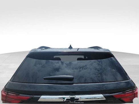 Certified 2023 Chevrolet Traverse LT w/ LPO, Floor Liner Package AWD/4WD image 14