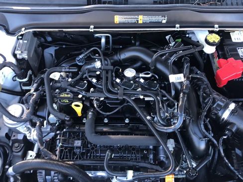 Used 2020 Ford Fusion SE image 34