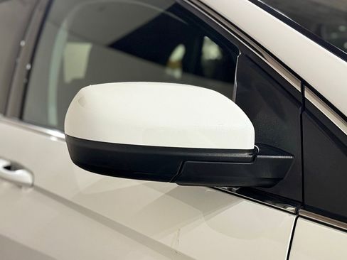 Used 2022 Ford Edge SEL w/ Convenience Package image 12