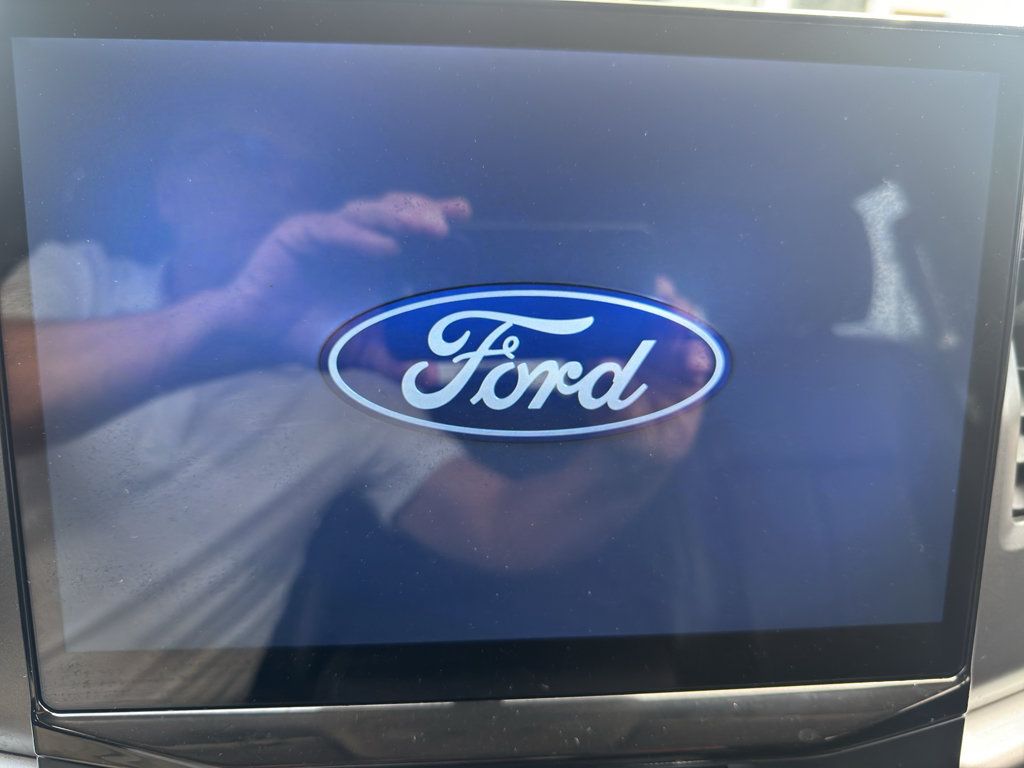 Used 2023 Ford Expedition Max XLT AWD/4WD image 13
