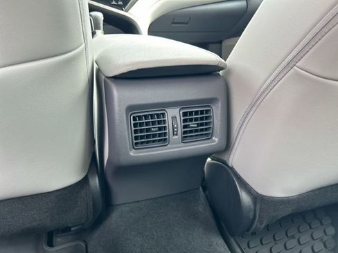 Used 2023 Toyota Camry XLE w/ Navigation Package image 25