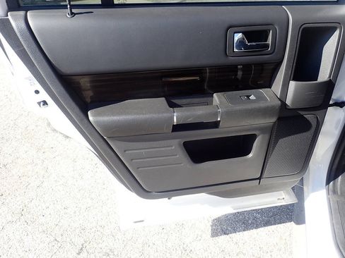 Used 2015 Ford Flex SEL w/ Equipment Group 202A AWD/4WD image 17