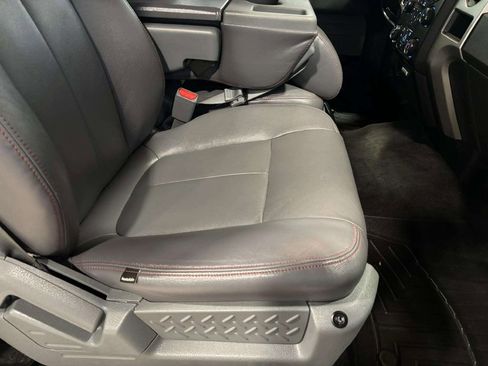 Used 2013 Ford F150 XLT w/ XLT Chrome Pkg image 22