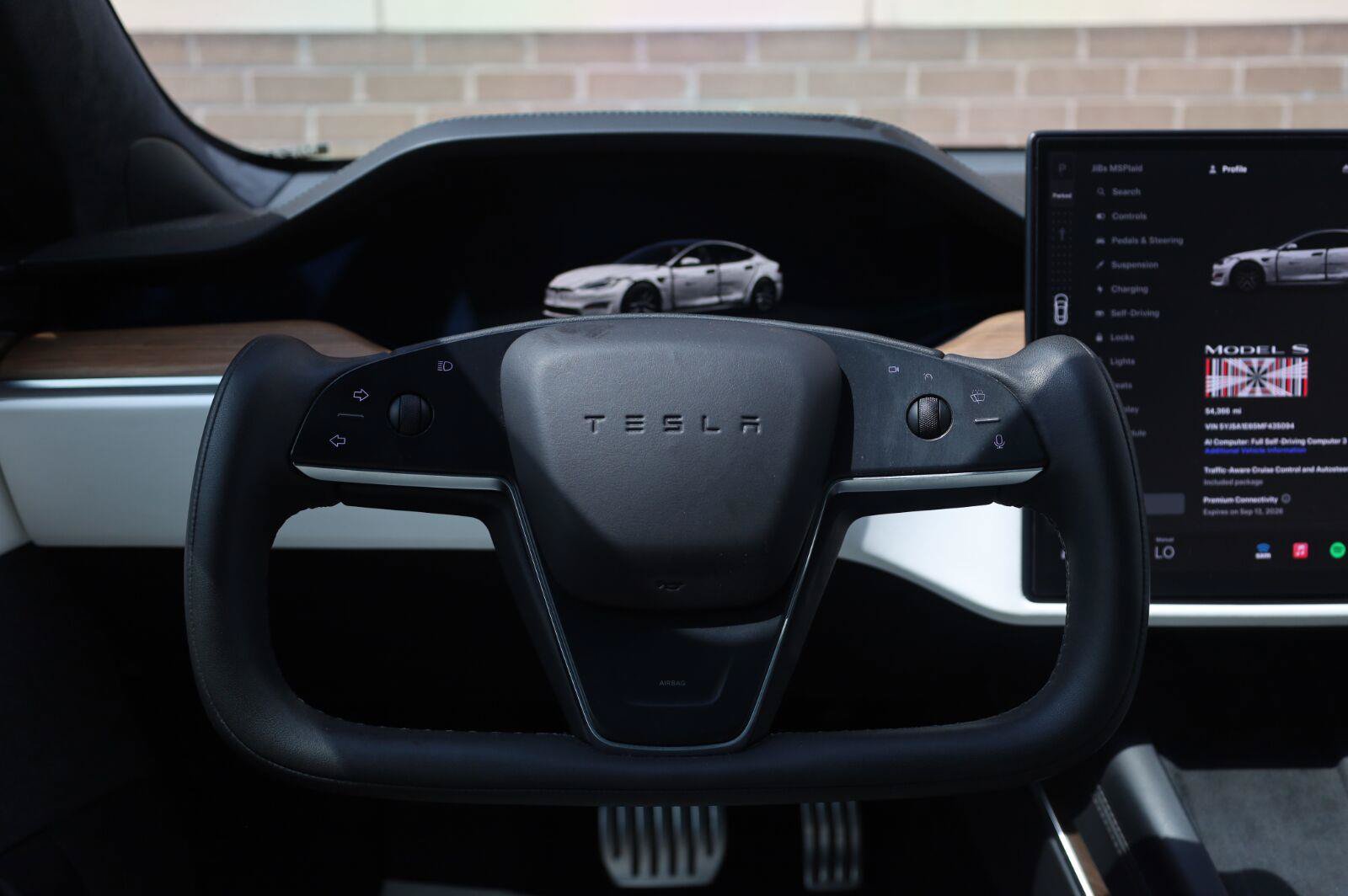 Used 2021 Tesla Model S Plaid AWD/4WD image 32
