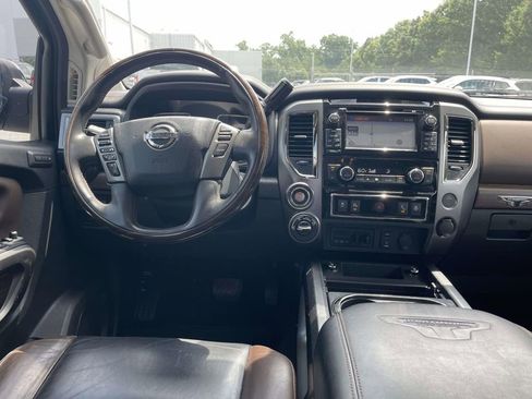 Used 2017 Nissan Titan Platinum Reserve AWD/4WD image 12