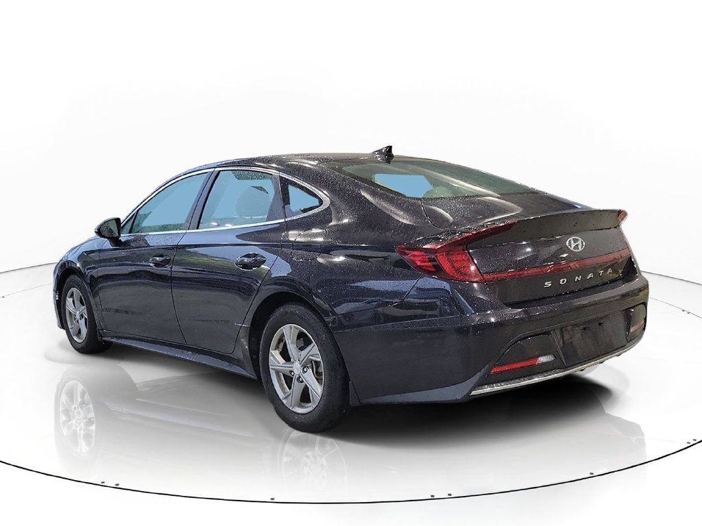 Used 2023 Hyundai Sonata SE FWD image 4
