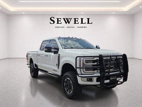 Used 2024 Ford F250 Platinum w/ Tremor Off-Road Package AWD/4WD image 6