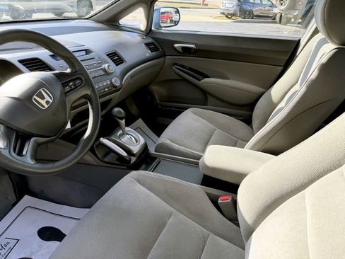 Used 2008 Honda Civic LX image 9