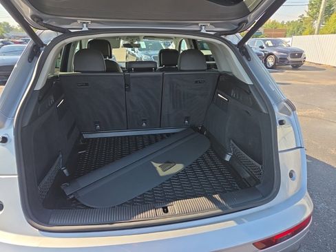 Used 2019 Audi Q5 2.0T Premium Plus w/ Premium Plus Package image 15