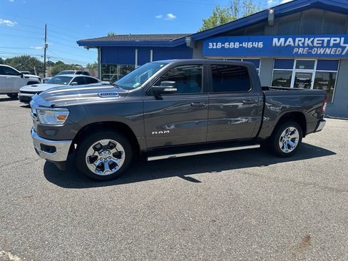 Used 2022 RAM 1500 Big Horn AWD/4WD image 3