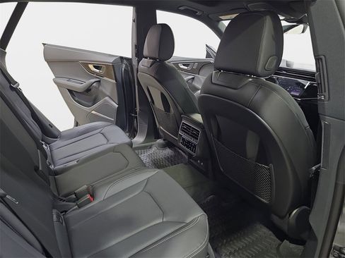 New 2026 Audi Q8 Premium Plus image 11