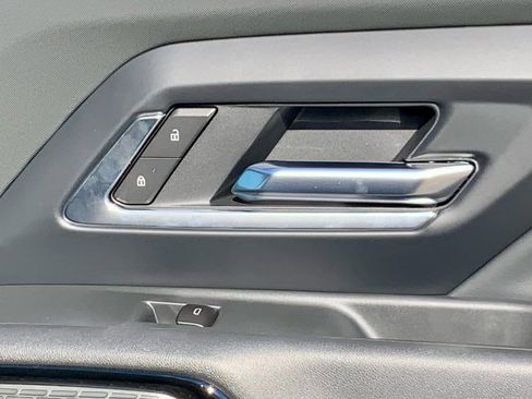 New 2026 Chevrolet Silverado EV LT image 55