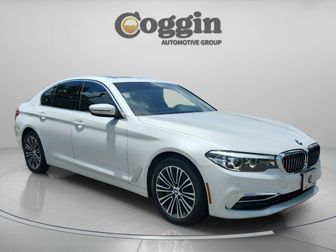 Used 2020 BMW 530i xDrive w/ Premium Package AWD/4WD image 7