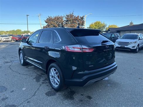 Certified 2022 Ford Edge SEL w/ Convenience Package image 7