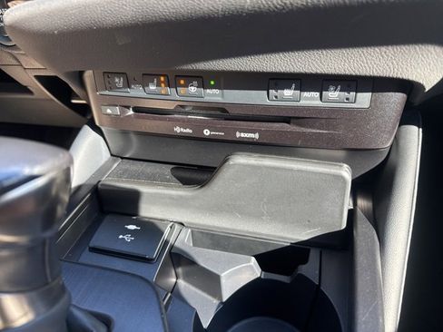 Used 2022 Lexus ES 350 350 image 31