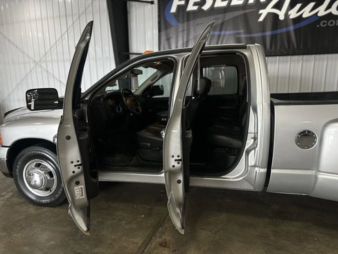 Used 2003 Dodge Ram 3500 Truck ST RWD image 25