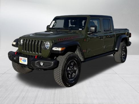 Used 2022 Jeep Gladiator Rubicon w/ Cold Weather Group image 3