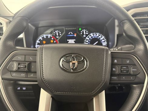 Used 2025 Toyota Tundra SR5 image 18