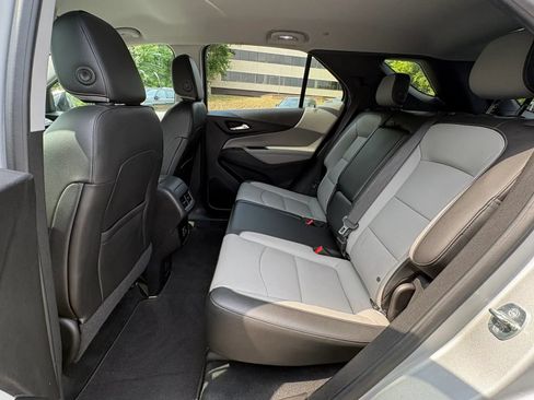 Used 2019 Chevrolet Equinox Premier AWD/4WD image 29