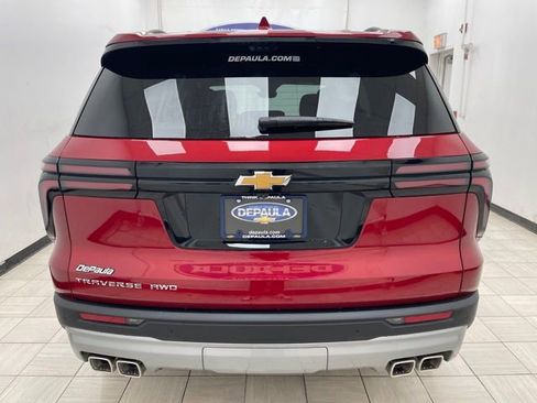 New 2026 Chevrolet Traverse LT w/ Driver Confidence Package AWD/4WD image 21