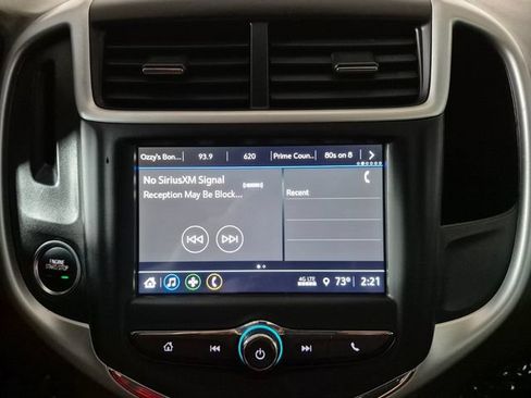 Used 2018 Chevrolet Sonic LT w/ Convenience Package FWD image 25